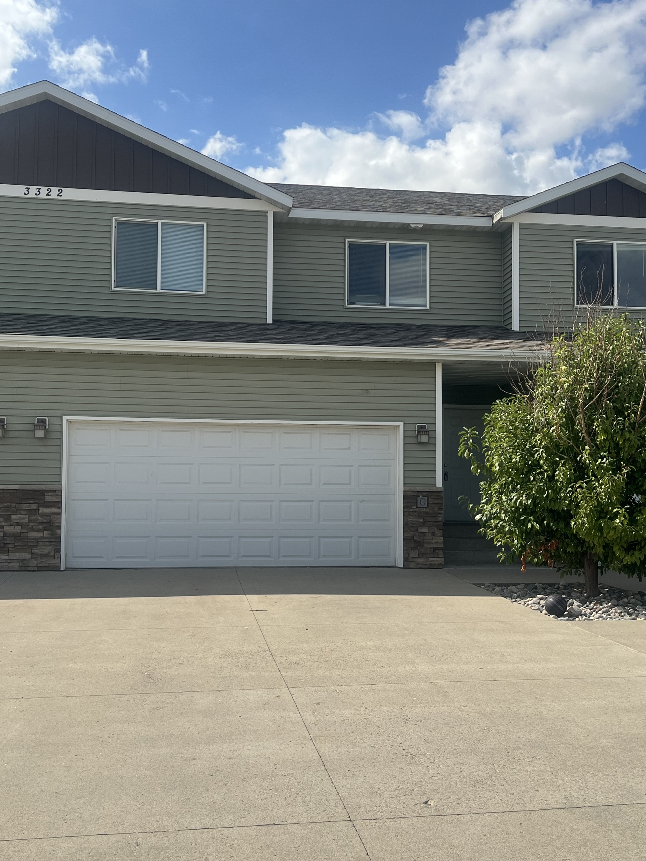 3322 8th Street W - C