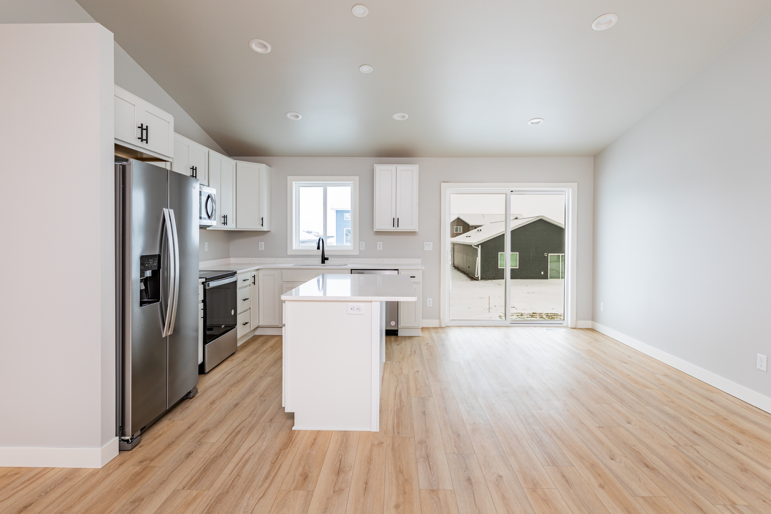 6734 68th Street South