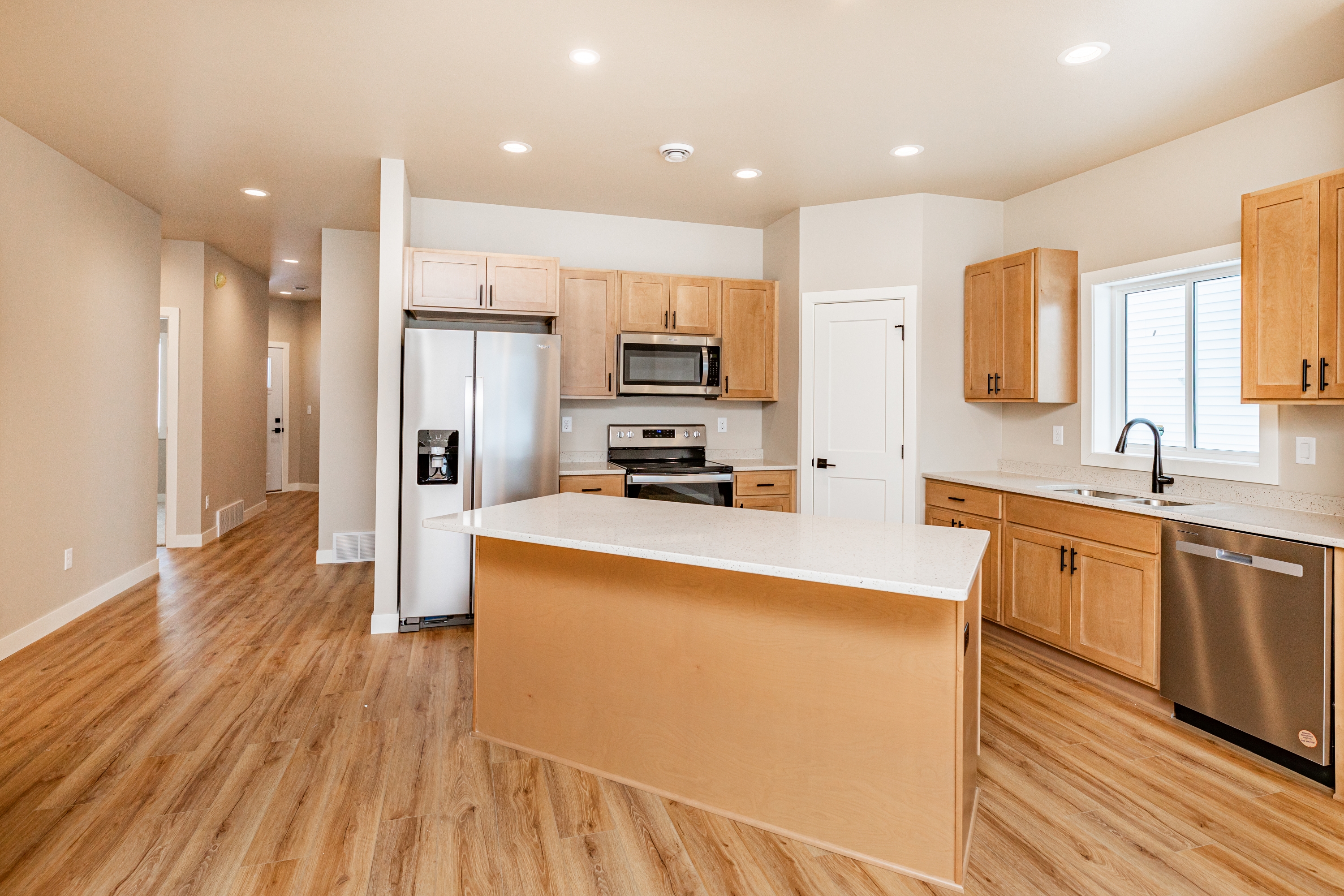 6614 68th Street South